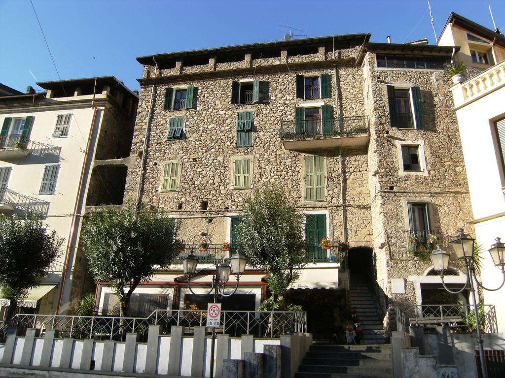 Il Nido Di Rondine Bed & Breakfast Dolceacqua Exterior photo